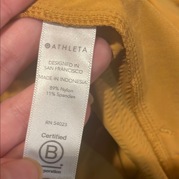 Womens Athleta Textured Brooklyn Short - Picture 4 of 4